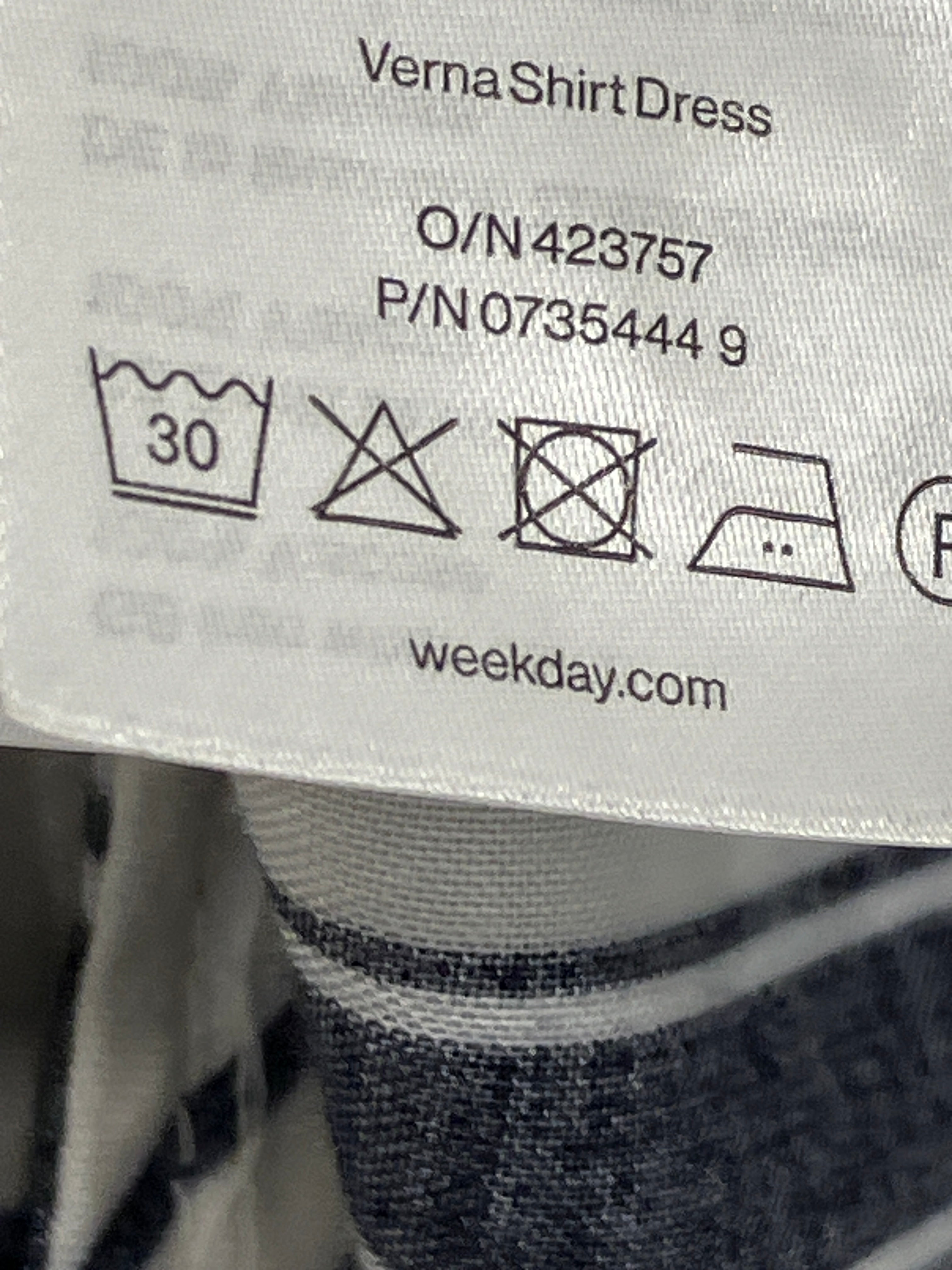 Weekday Kjole